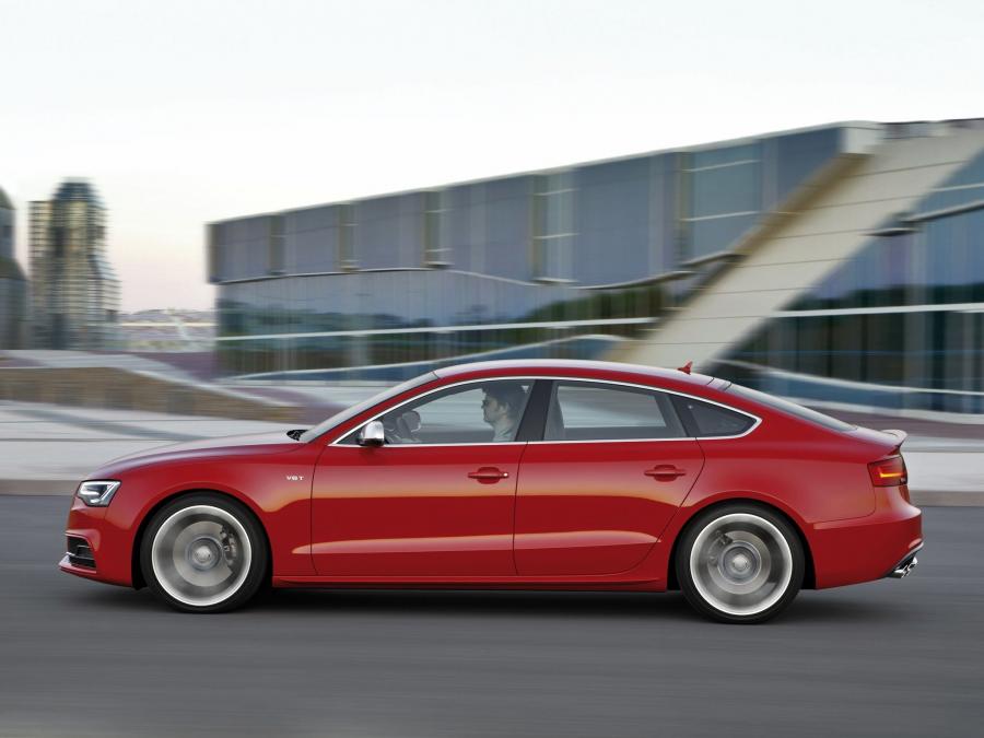  Audi S5 Sportback 2011 года  (WW) (фото 34 из 40)
